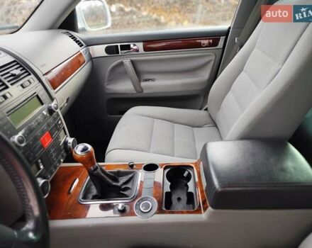 Фольксваген Туарег, объемом двигателя 2.5 л и пробегом 396 тыс. км за 5500 $, фото 2 на Automoto.ua