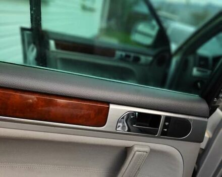 Фольксваген Туарег, объемом двигателя 2.5 л и пробегом 396 тыс. км за 5500 $, фото 4 на Automoto.ua