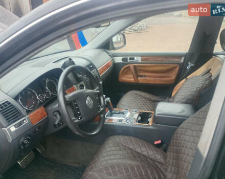 Фольксваген Туарег, объемом двигателя 5 л и пробегом 313 тыс. км за 4000 $, фото 4 на Automoto.ua