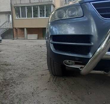 Фольксваген Туарег, объемом двигателя 2.5 л и пробегом 310 тыс. км за 7000 $, фото 2 на Automoto.ua