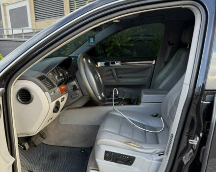 Фольксваген Туарег, объемом двигателя 3.2 л и пробегом 301 тыс. км за 5700 $, фото 14 на Automoto.ua