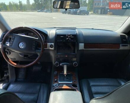 Фольксваген Туарег, объемом двигателя 3.2 л и пробегом 450 тыс. км за 8500 $, фото 10 на Automoto.ua
