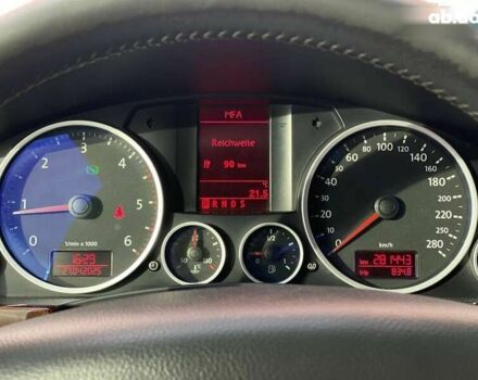 Фольксваген Туарег, объемом двигателя 2.5 л и пробегом 281 тыс. км за 9790 $, фото 23 на Automoto.ua