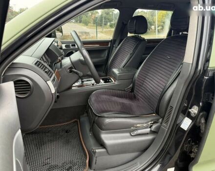 Фольксваген Туарег, об'ємом двигуна 2.5 л та пробігом 317 тис. км за 8900 $, фото 27 на Automoto.ua