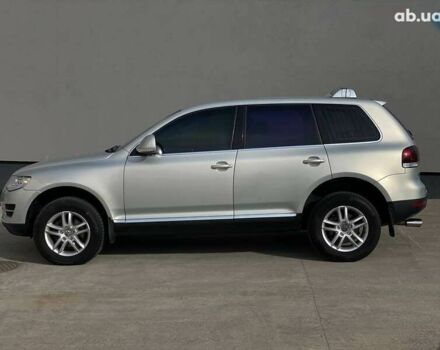 Фольксваген Туарег, объемом двигателя 2.5 л и пробегом 281 тыс. км за 9790 $, фото 12 на Automoto.ua