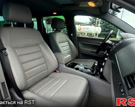 Фольксваген Туарег, объемом двигателя 3 л и пробегом 284 тыс. км за 3000 $, фото 7 на Automoto.ua