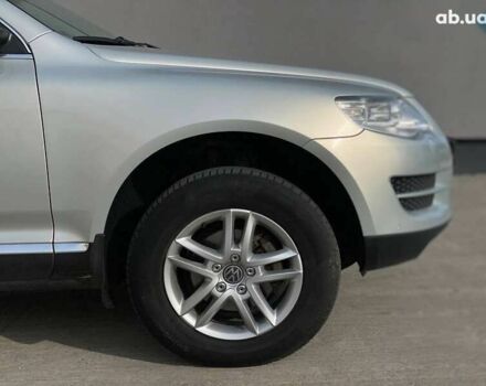 Фольксваген Туарег, объемом двигателя 2.5 л и пробегом 281 тыс. км за 9790 $, фото 9 на Automoto.ua