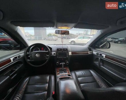 Фольксваген Туарег 2007 у Хмельницькому на Automoto.ua Фольксваген Туарег, об'ємом двигуна 2.5 л та пробігом 234 тис. км за 10000 $, фото 5 на Automoto.ua