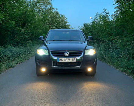 Фольксваген Туарег, объемом двигателя 3 л и пробегом 295 тыс. км за 12700 $, фото 17 на Automoto.ua