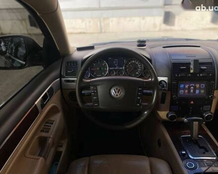 Фольксваген Туарег, объемом двигателя 2.5 л и пробегом 296 тыс. км за 10290 $, фото 19 на Automoto.ua