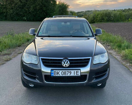 Фольксваген Туарег, объемом двигателя 3 л и пробегом 295 тыс. км за 12700 $, фото 4 на Automoto.ua