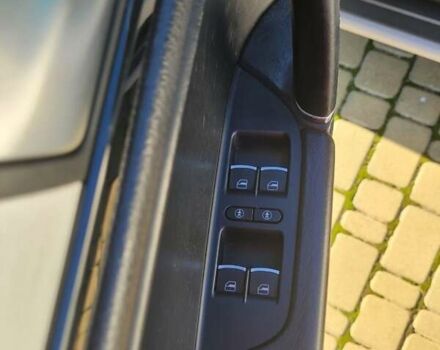 Фольксваген Туарег 2010 в Одессе на Automoto.ua Фольксваген Туарег, объемом двигателя 4.13 л и пробегом 254 тыс. км за 21000 $, фото 3 на Automoto.ua