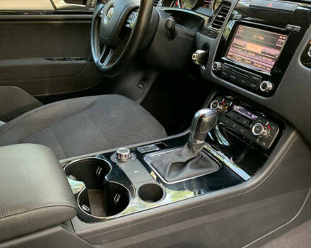 Фольксваген Туарег, объемом двигателя 3 л и пробегом 230 тыс. км за 19500 $, фото 25 на Automoto.ua