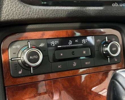 Фольксваген Туарег, об'ємом двигуна 3 л та пробігом 290 тис. км за 15490 $, фото 23 на Automoto.ua