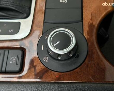 Фольксваген Туарег, об'ємом двигуна 3 л та пробігом 290 тис. км за 15490 $, фото 25 на Automoto.ua