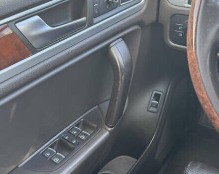 Фольксваген Туарег, об'ємом двигуна 2.97 л та пробігом 335 тис. км за 16500 $, фото 4 на Automoto.ua