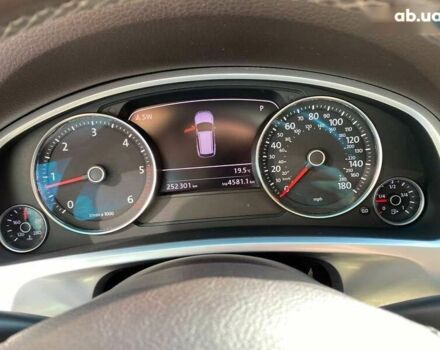 Фольксваген Туарег, объемом двигателя 3 л и пробегом 252 тыс. км за 15900 $, фото 14 на Automoto.ua
