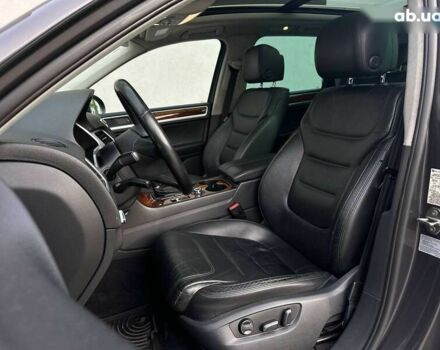 Фольксваген Туарег, об'ємом двигуна 3 л та пробігом 290 тис. км за 15490 $, фото 13 на Automoto.ua