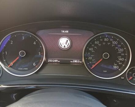 Фольксваген Туарег, объемом двигателя 3 л и пробегом 253 тыс. км за 18000 $, фото 7 на Automoto.ua