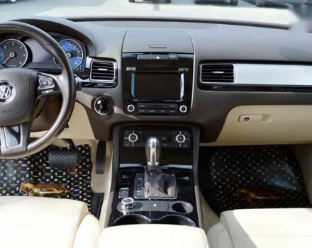 Фольксваген Туарег, об'ємом двигуна 3 л та пробігом 272 тис. км за 17500 $, фото 19 на Automoto.ua
