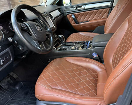 Фольксваген Туарег, объемом двигателя 2.97 л и пробегом 286 тыс. км за 16300 $, фото 20 на Automoto.ua