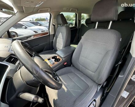 Фольксваген Туарег, об'ємом двигуна 3 л та пробігом 214 тис. км за 16990 $, фото 19 на Automoto.ua