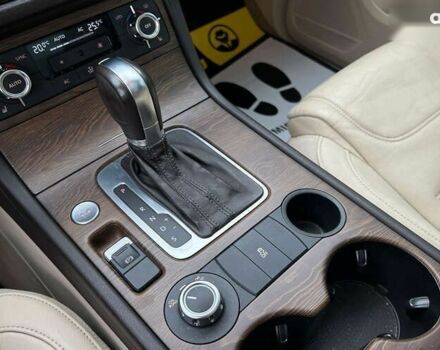 Фольксваген Туарег, объемом двигателя 3 л и пробегом 247 тыс. км за 20300 $, фото 28 на Automoto.ua