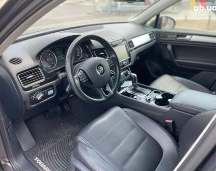 Фольксваген Туарег, об'ємом двигуна 3 л та пробігом 270 тис. км за 18999 $, фото 29 на Automoto.ua