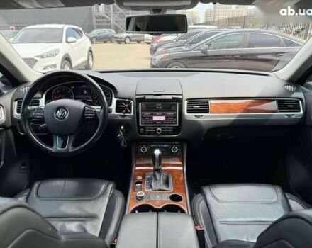 Фольксваген Туарег, об'ємом двигуна 3 л та пробігом 180 тис. км за 20700 $, фото 10 на Automoto.ua