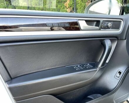 Фольксваген Туарег, объемом двигателя 3 л и пробегом 255 тыс. км за 18900 $, фото 14 на Automoto.ua