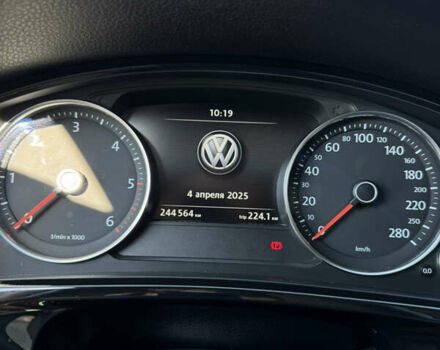 Фольксваген Туарег, объемом двигателя 3 л и пробегом 244 тыс. км за 20500 $, фото 12 на Automoto.ua