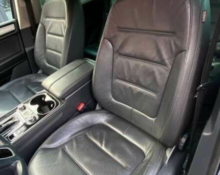 Фольксваген Туарег, объемом двигателя 3 л и пробегом 280 тыс. км за 18000 $, фото 15 на Automoto.ua