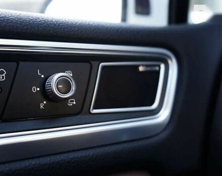 Фольксваген Туарег, объемом двигателя 3 л и пробегом 123 тыс. км за 23500 $, фото 29 на Automoto.ua