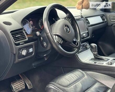 Фольксваген Туарег, об'ємом двигуна 3 л та пробігом 370 тис. км за 16500 $, фото 15 на Automoto.ua