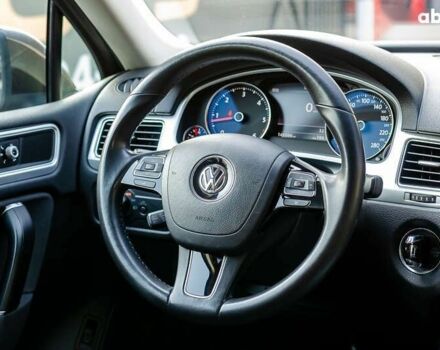 Фольксваген Туарег, об'ємом двигуна 3 л та пробігом 145 тис. км за 22500 $, фото 20 на Automoto.ua