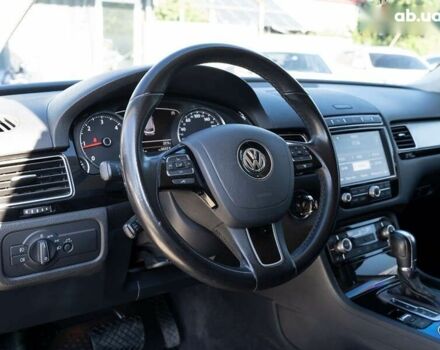 Фольксваген Туарег, об'ємом двигуна 3 л та пробігом 115 тис. км за 28700 $, фото 21 на Automoto.ua
