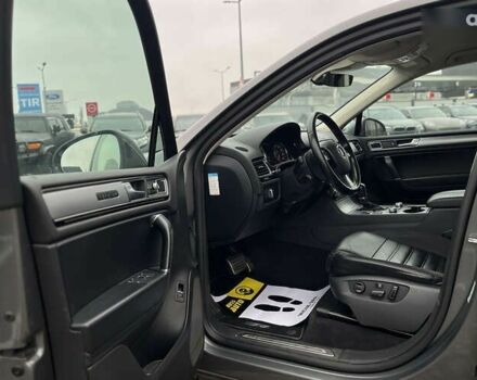 Фольксваген Туарег, объемом двигателя 3 л и пробегом 202 тыс. км за 25800 $, фото 17 на Automoto.ua