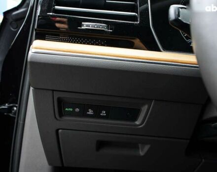 Фольксваген Туарег, об'ємом двигуна 3 л та пробігом 144 тис. км за 40900 $, фото 17 на Automoto.ua