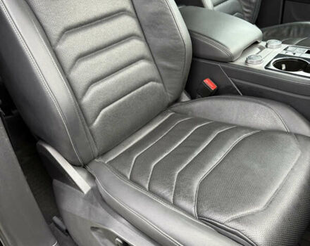 Фольксваген Туарег, объемом двигателя 3 л и пробегом 154 тыс. км за 44000 $, фото 9 на Automoto.ua