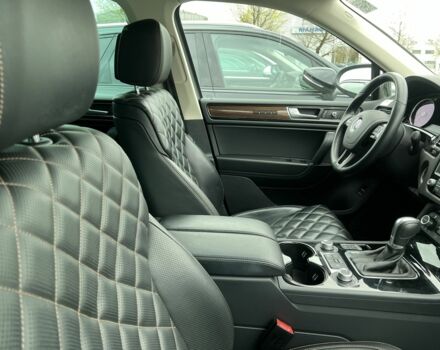 Фольксваген Туарег, объемом двигателя 3 л и пробегом 67 тыс. км за 48471 $, фото 5 на Automoto.ua