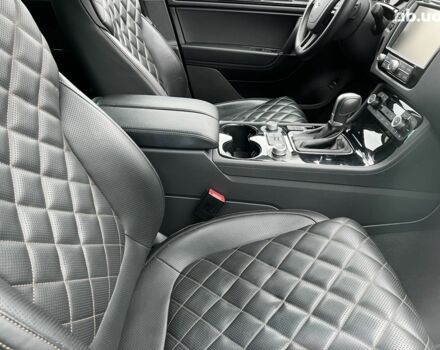 Фольксваген Туарег, объемом двигателя 3 л и пробегом 67 тыс. км за 48471 $, фото 4 на Automoto.ua