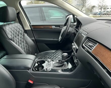 Фольксваген Туарег, объемом двигателя 3 л и пробегом 67 тыс. км за 48471 $, фото 16 на Automoto.ua