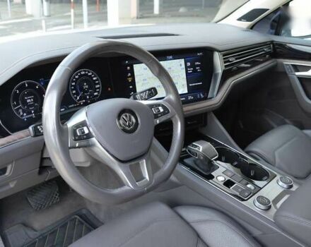 Фольксваген Туарег, об'ємом двигуна 3 л та пробігом 260 тис. км за 37700 $, фото 16 на Automoto.ua