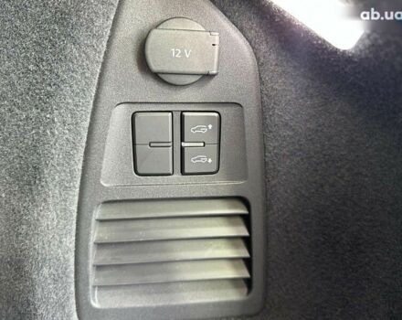 Фольксваген Туарег, об'ємом двигуна 3 л та пробігом 155 тис. км за 48500 $, фото 14 на Automoto.ua