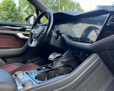 Фольксваген Туарег, об'ємом двигуна 3 л та пробігом 160 тис. км за 44444 $, фото 29 на Automoto.ua