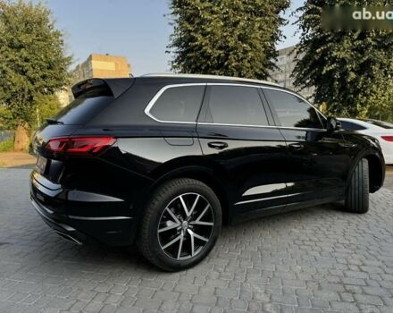 Фольксваген Туарег, объемом двигателя 3 л и пробегом 124 тыс. км за 57500 $, фото 4 на Automoto.ua