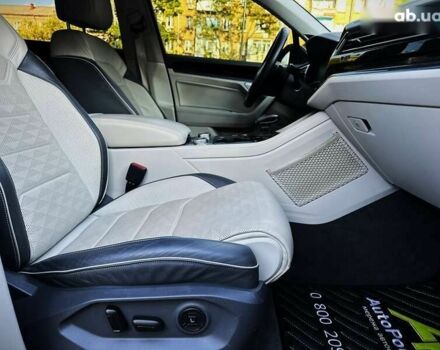 Фольксваген Туарег, об'ємом двигуна 3 л та пробігом 125 тис. км за 59000 $, фото 26 на Automoto.ua