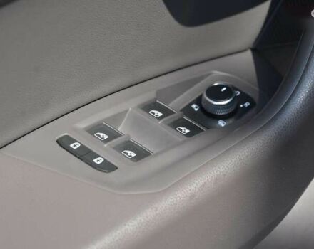 Фольксваген Туарег, об'ємом двигуна 3 л та пробігом 260 тис. км за 37700 $, фото 14 на Automoto.ua