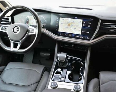 Фольксваген Туарег, об'ємом двигуна 3 л та пробігом 260 тис. км за 37700 $, фото 24 на Automoto.ua