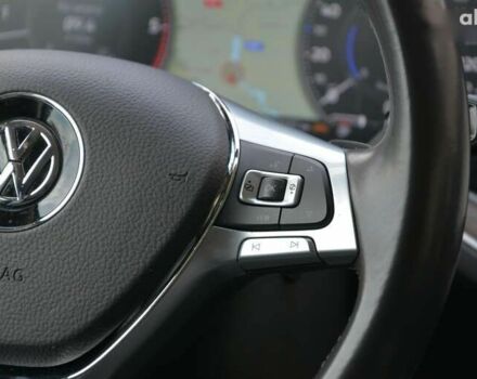 Фольксваген Туарег, об'ємом двигуна 3 л та пробігом 260 тис. км за 37700 $, фото 27 на Automoto.ua